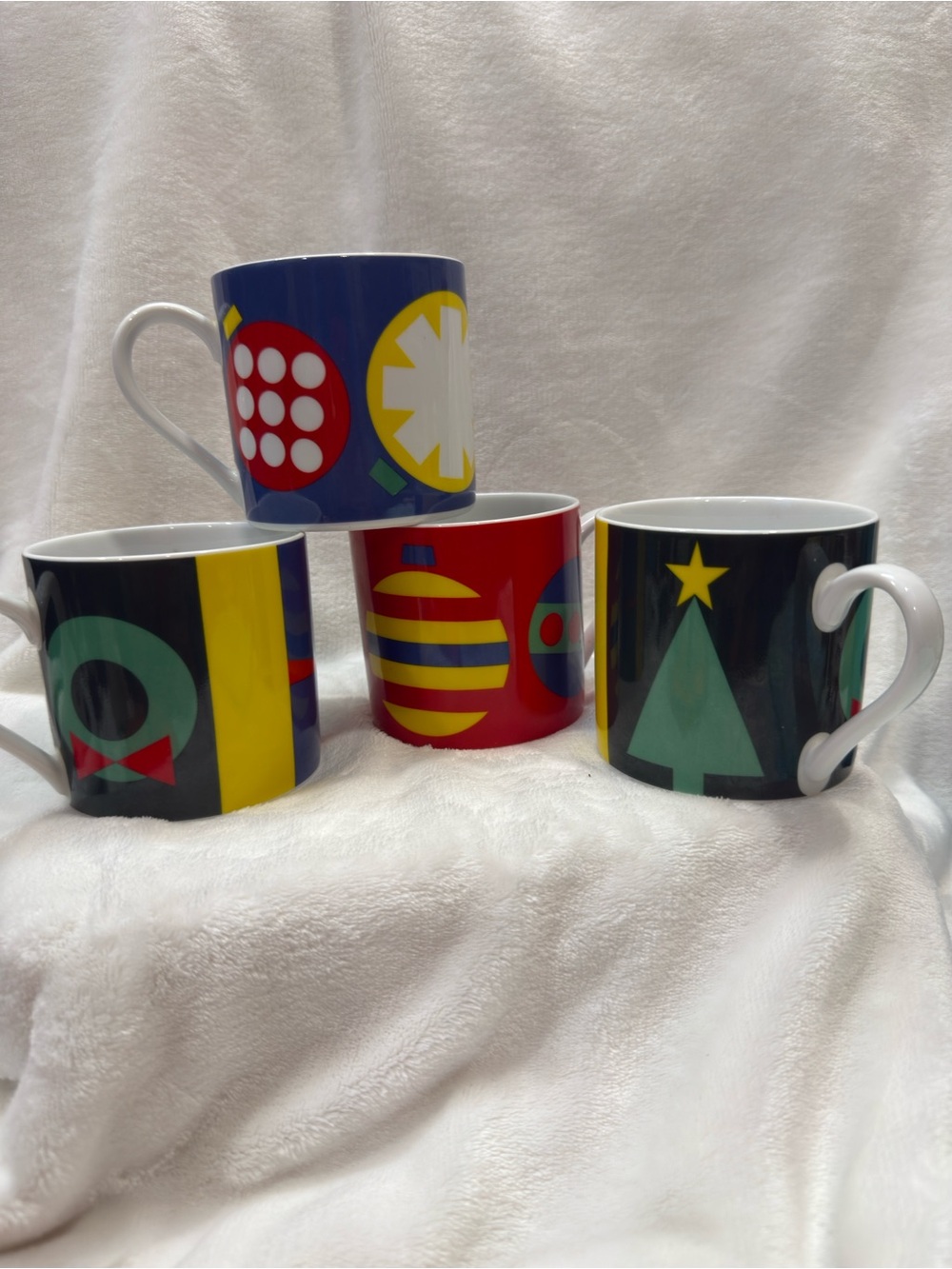 Gene Meyer “Holiday” Museum of Modern Art Decorative Geo-Pattern Ceramic Mug